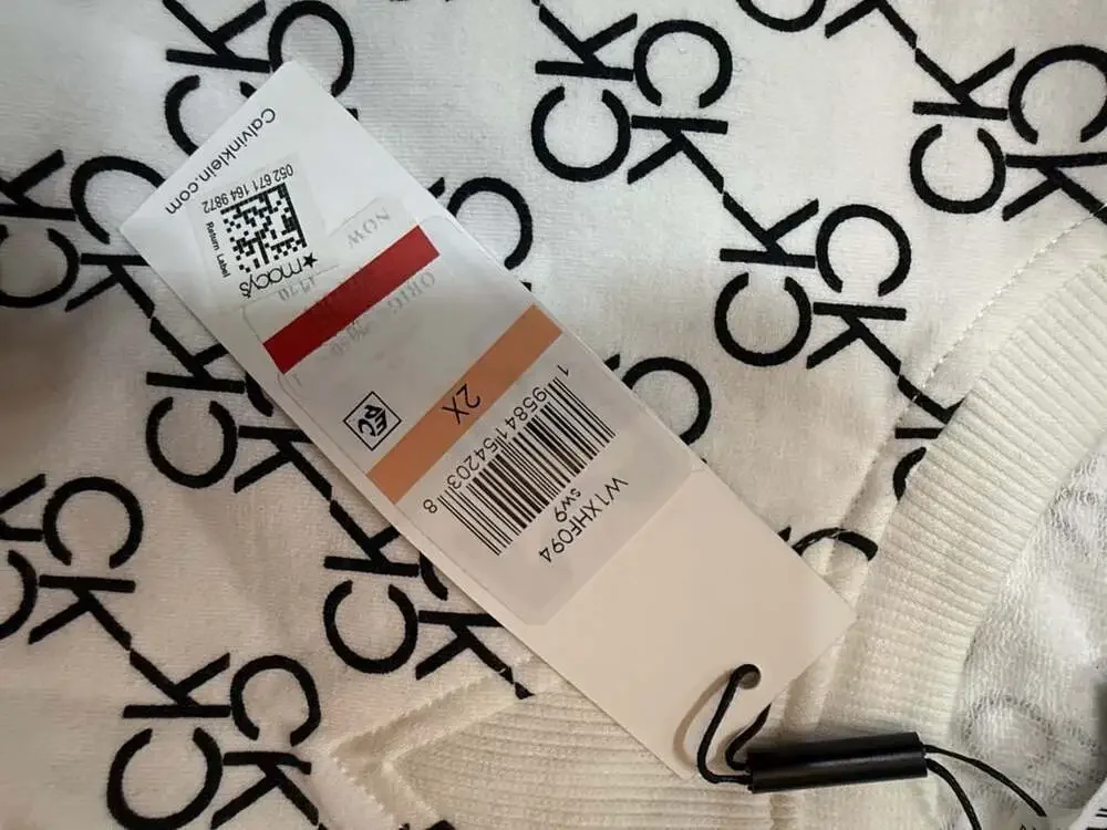 Calvin Klein 2X Woman’s Sweater